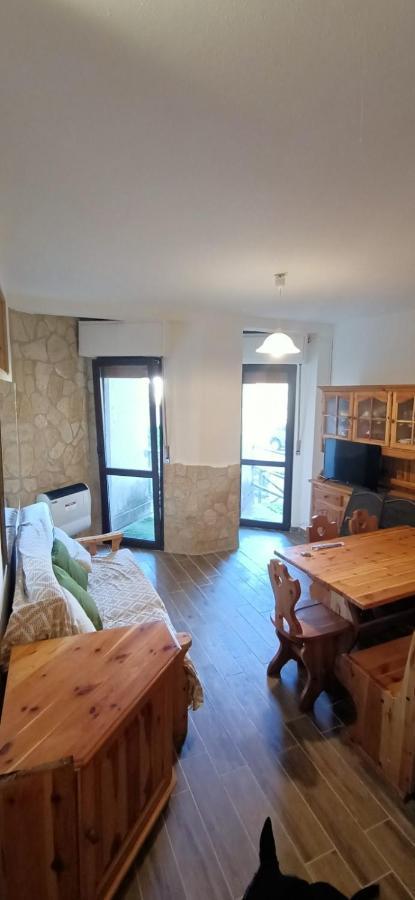 La Pigna Sbarazzina Rocca di Cambio Exterior foto